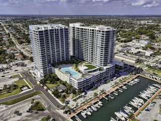 220 Lake Shore Drive 613, Lake Park, FL 33403