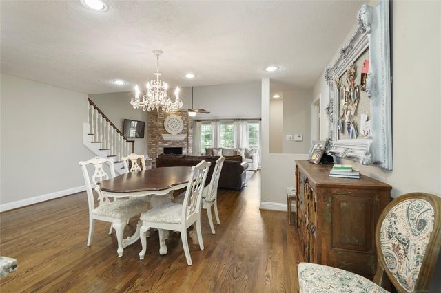 11530 Wickhollow Lane, Houston, TX 77043