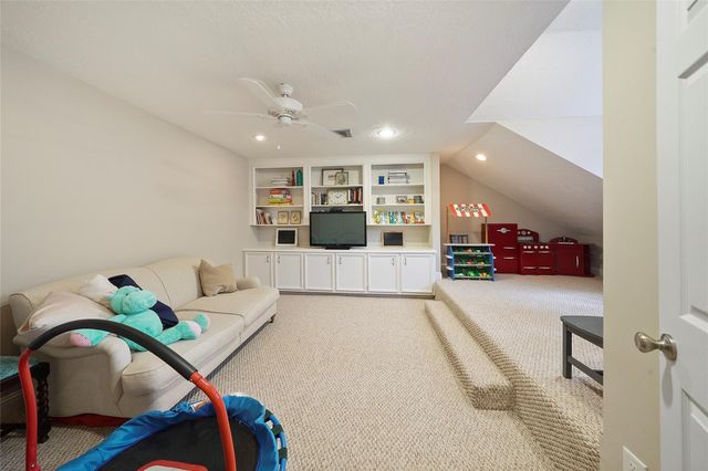 11530 Wickhollow Lane, Houston, TX 77043