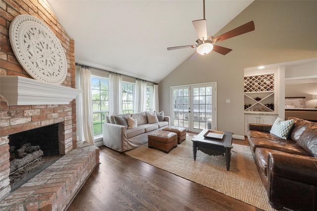 11530 Wickhollow Lane, Houston, TX 77043