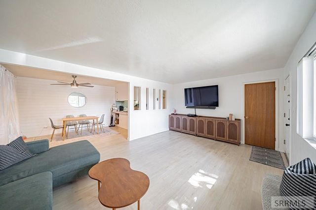 220 N Fanning Avenue # 15, Idaho Falls, ID 83401