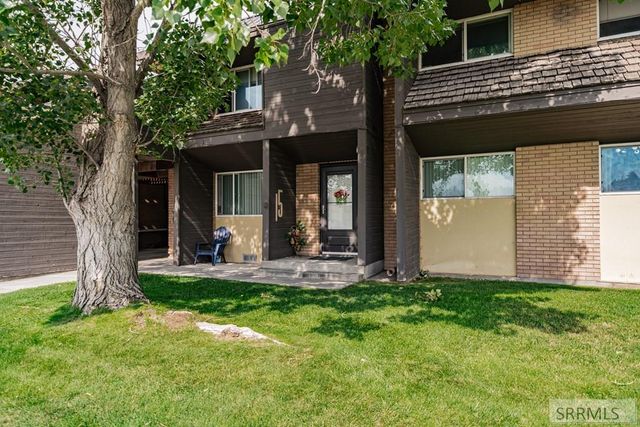 220 N Fanning Avenue # 15, Idaho Falls, ID 83401