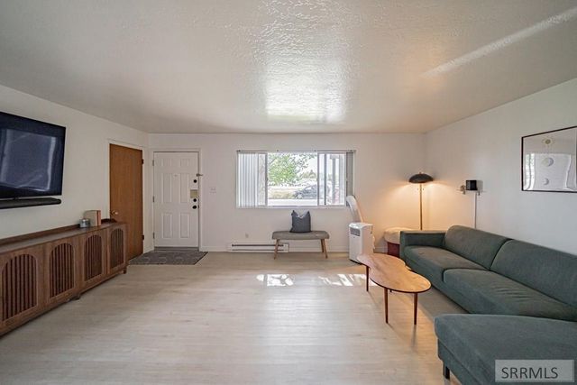 220 N Fanning Avenue # 15, Idaho Falls, ID 83401