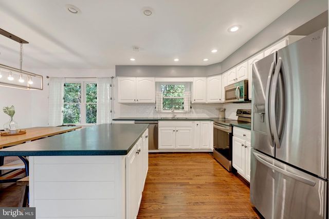 856 HAZEL TRL, Crownsville, MD 21032