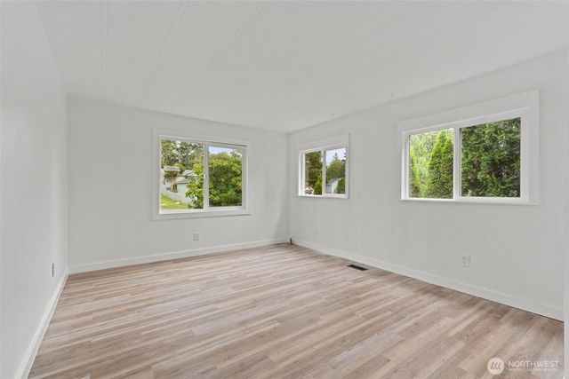 22311 V Street, Ocean Park, WA 98640