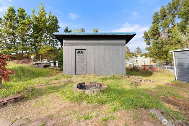 22311 V Street, Ocean Park, WA 98640