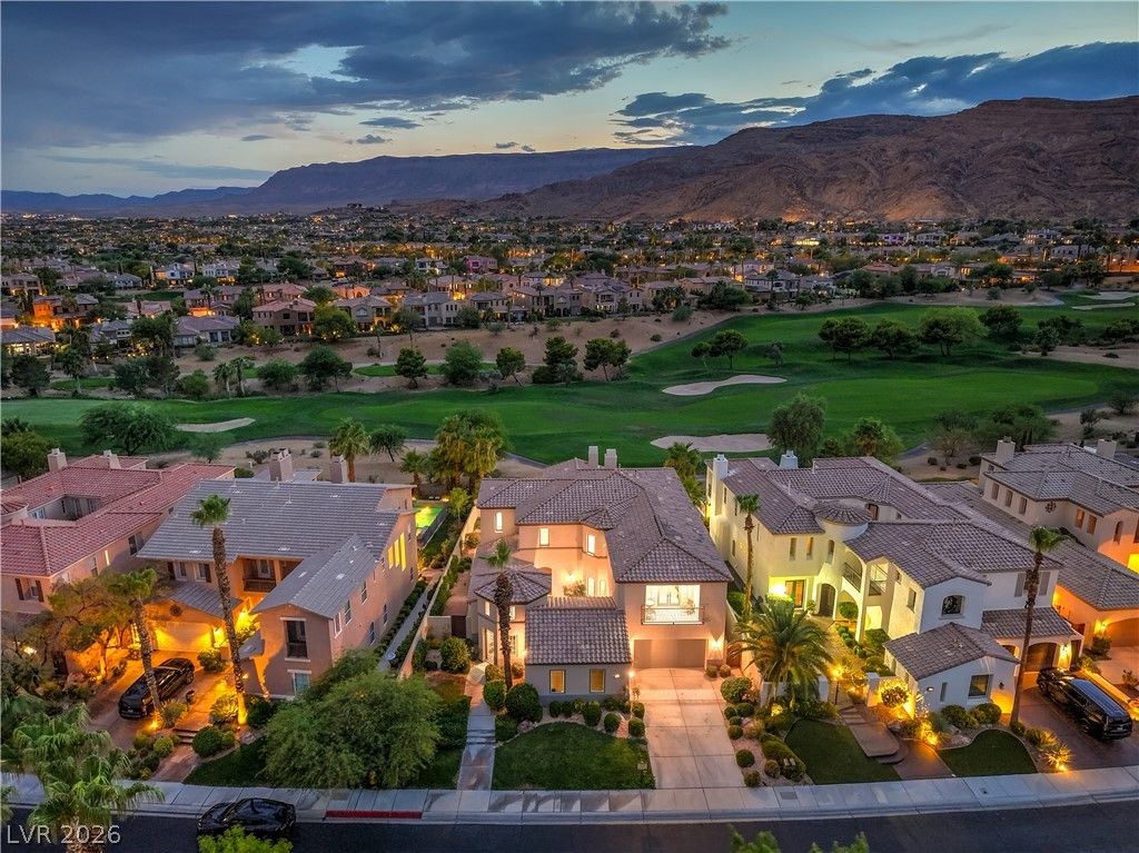2571 Red Springs Drive, Las Vegas, NV 89135 — photo 2