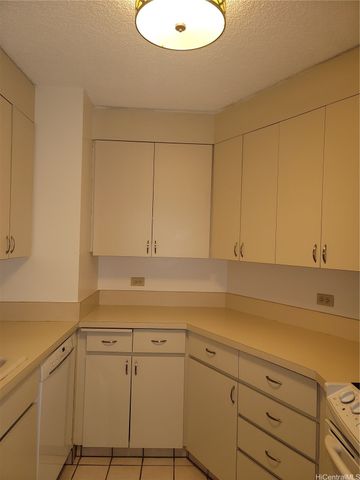 1860 Ala Moana Boulevard 1001, Honolulu, HI 96815