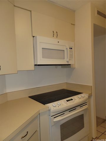 1860 Ala Moana Boulevard 1001, Honolulu, HI 96815