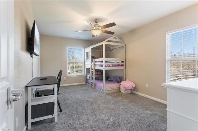 1301 Founders Pointe TRL, Carrollton, VA 23314