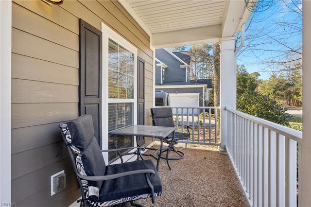 1301 Founders Pointe TRL, Carrollton, VA 23314