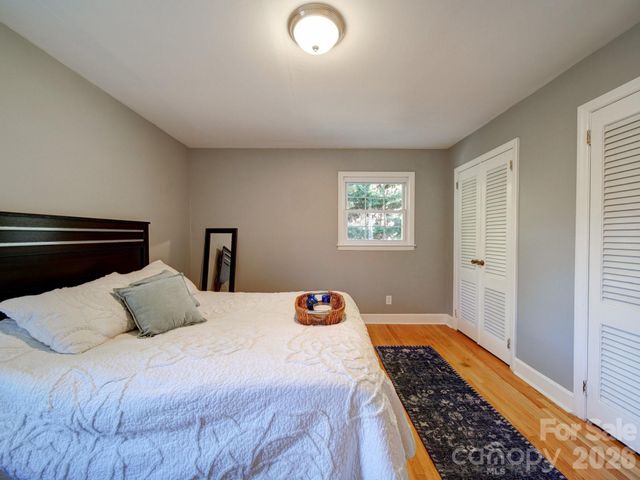 2036 Edgewater Drive, Charlotte, NC 28210