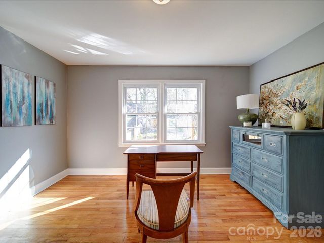 2036 Edgewater Drive, Charlotte, NC 28210