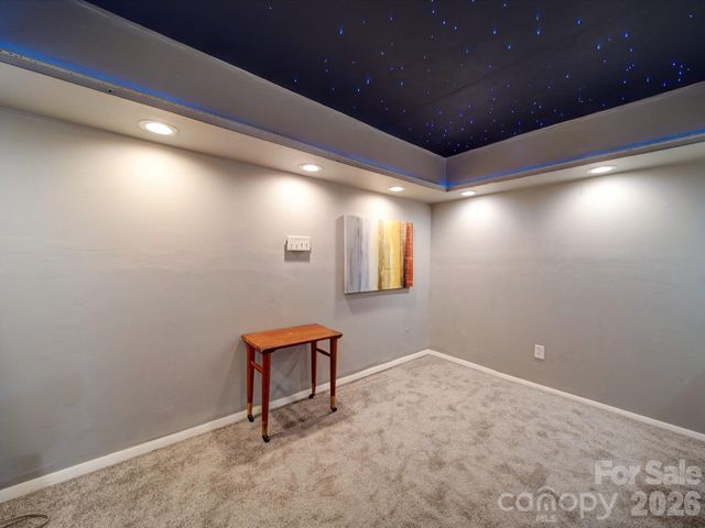 2036 Edgewater Drive, Charlotte, NC 28210