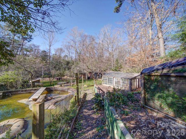 2036 Edgewater Drive, Charlotte, NC 28210