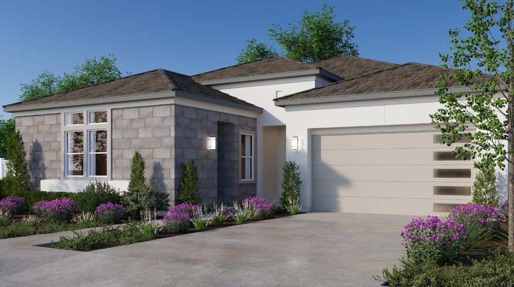 Image 2 of property listing at 1684 Heirloom Avenue, Clovis, CA 93619