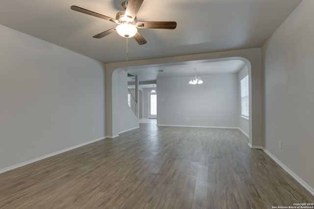 9023 Sahara Wds, Universal City, TX 78148