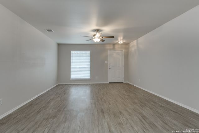 9023 Sahara Wds, Universal City, TX 78148