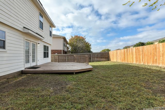 9023 Sahara Wds, Universal City, TX 78148