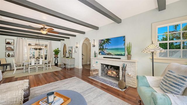 547 N SHORE DRIVE, Sarasota, FL 34234