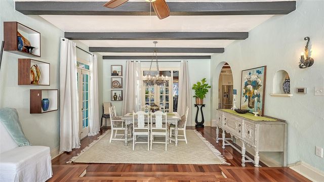 547 N SHORE DRIVE, Sarasota, FL 34234