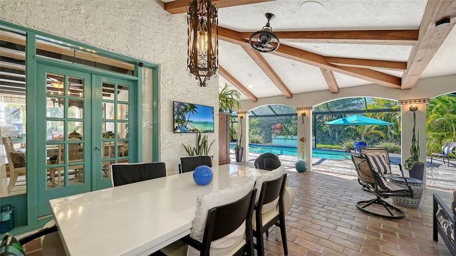 547 N SHORE DRIVE, Sarasota, FL 34234