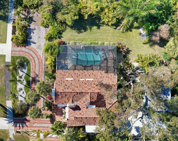 547 N SHORE DRIVE, Sarasota, FL 34234