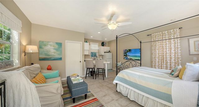 547 N SHORE DRIVE, Sarasota, FL 34234