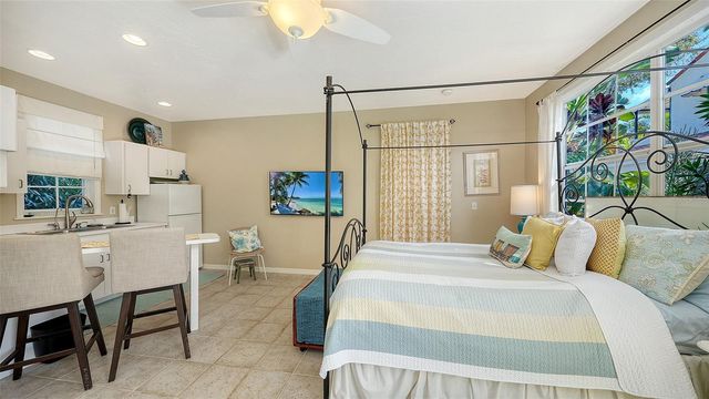 547 N SHORE DRIVE, Sarasota, FL 34234