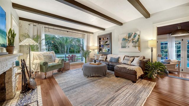 547 N SHORE DRIVE, Sarasota, FL 34234