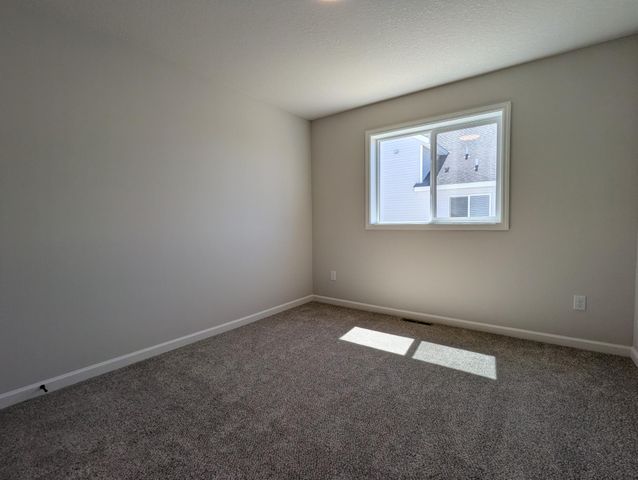 19084 Goodhue Street NE, East Bethel, MN 55011