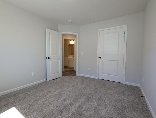 19084 Goodhue Street NE, East Bethel, MN 55011