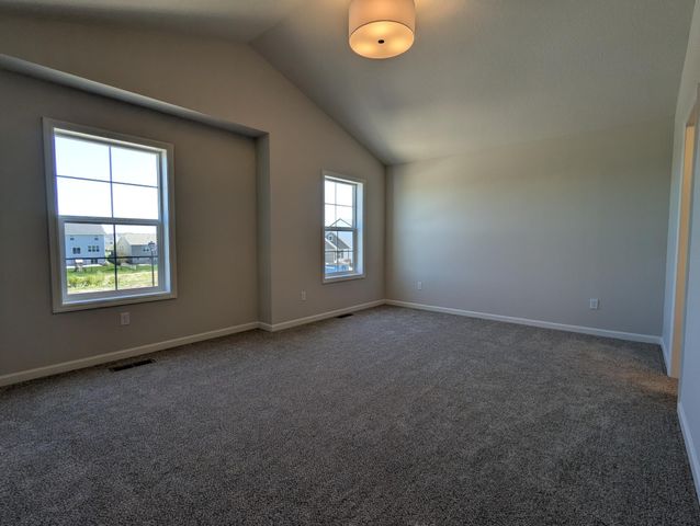 19084 Goodhue Street NE, East Bethel, MN 55011