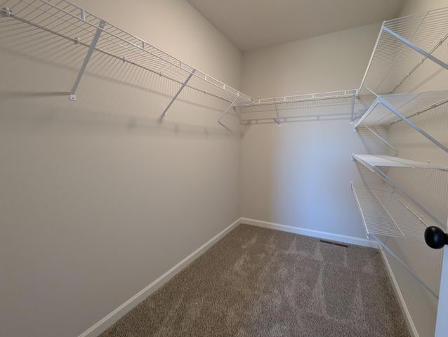 19084 Goodhue Street NE, East Bethel, MN 55011