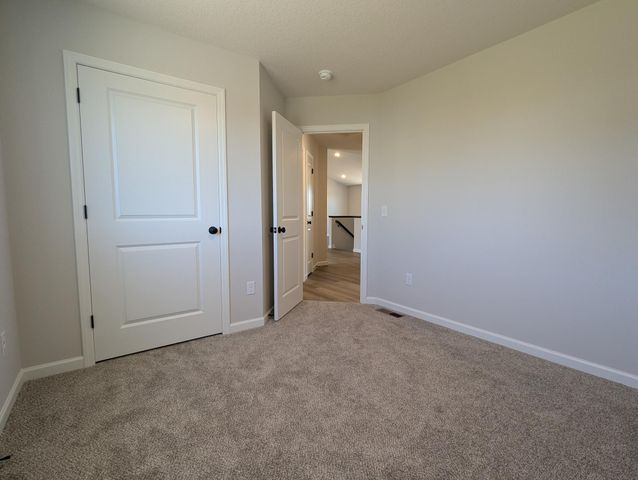 19084 Goodhue Street NE, East Bethel, MN 55011