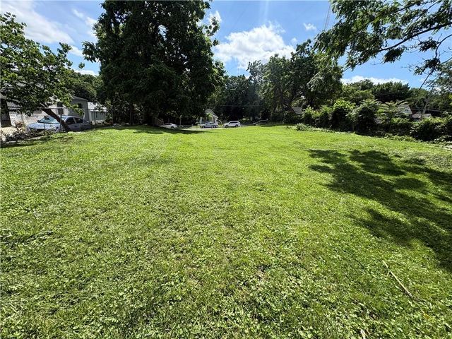 2934 Jarboe Street, Kansas City, MO 64108