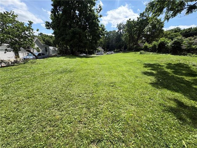 2934 Jarboe Street, Kansas City, MO 64108