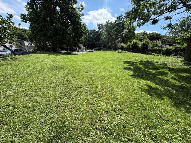2934 Jarboe Street, Kansas City, MO 64108