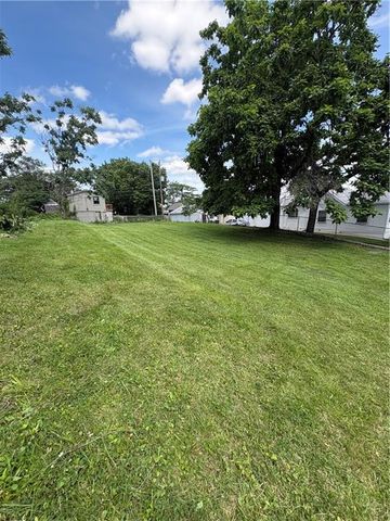 2934 Jarboe Street, Kansas City, MO 64108