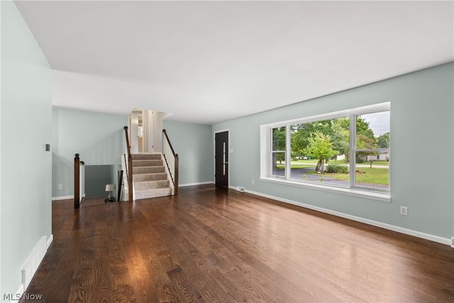 15038 Alexander Road, Walton Hills, OH 44146