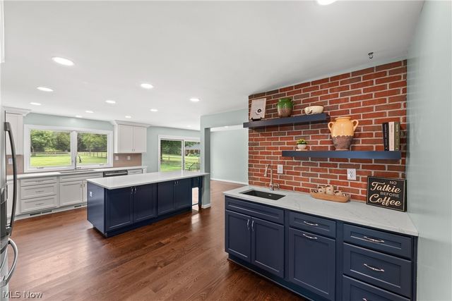 15038 Alexander Road, Walton Hills, OH 44146