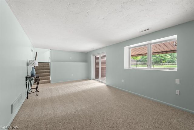 15038 Alexander Road, Walton Hills, OH 44146