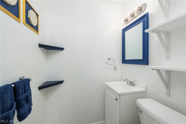 15038 Alexander Road, Walton Hills, OH 44146