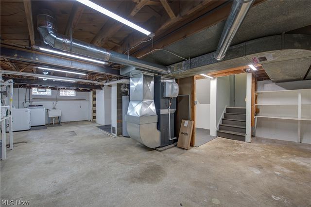 15038 Alexander Road, Walton Hills, OH 44146