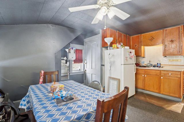 4413 19th AVENUE, Kenosha, WI 53140