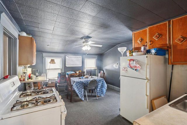 4413 19th AVENUE, Kenosha, WI 53140