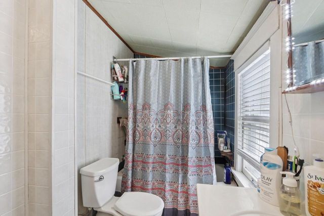 4413 19th AVENUE, Kenosha, WI 53140