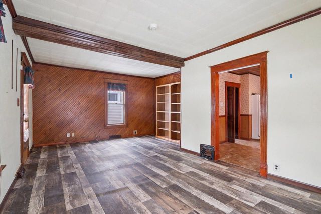 4413 19th AVENUE, Kenosha, WI 53140