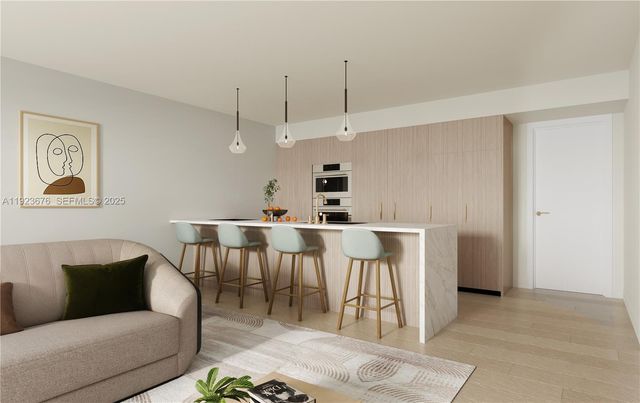 218 SE 7th St 414, Hallandale Beach, FL 33009