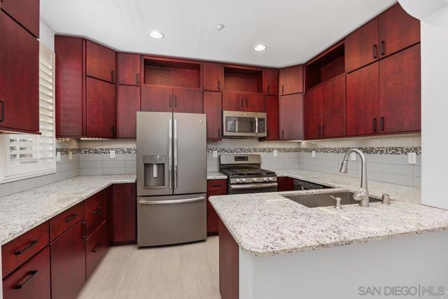 3683 Jetty Point, Carlsbad, CA 92010